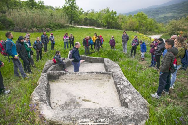 Tra meraviglie di pietra e tesori barocchi - Pietranico e Alanno - 22-04-2018 (11).jpg
