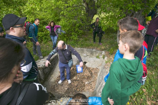 Tra meraviglie di pietra e tesori barocchi - Pietranico e Alanno - 22-04-2018 (14).jpg