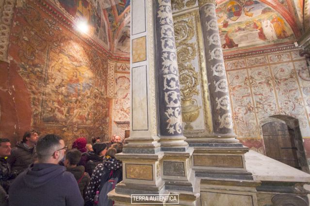 Tra meraviglie di pietra e tesori barocchi - Pietranico e Alanno - 22-04-2018 (31).jpg