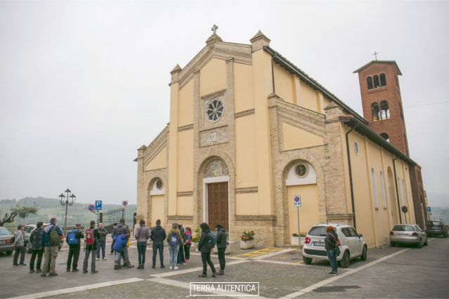 Tra meraviglie di pietra e tesori barocchi - Pietranico e Alanno - 22-04-2018 (28).jpg